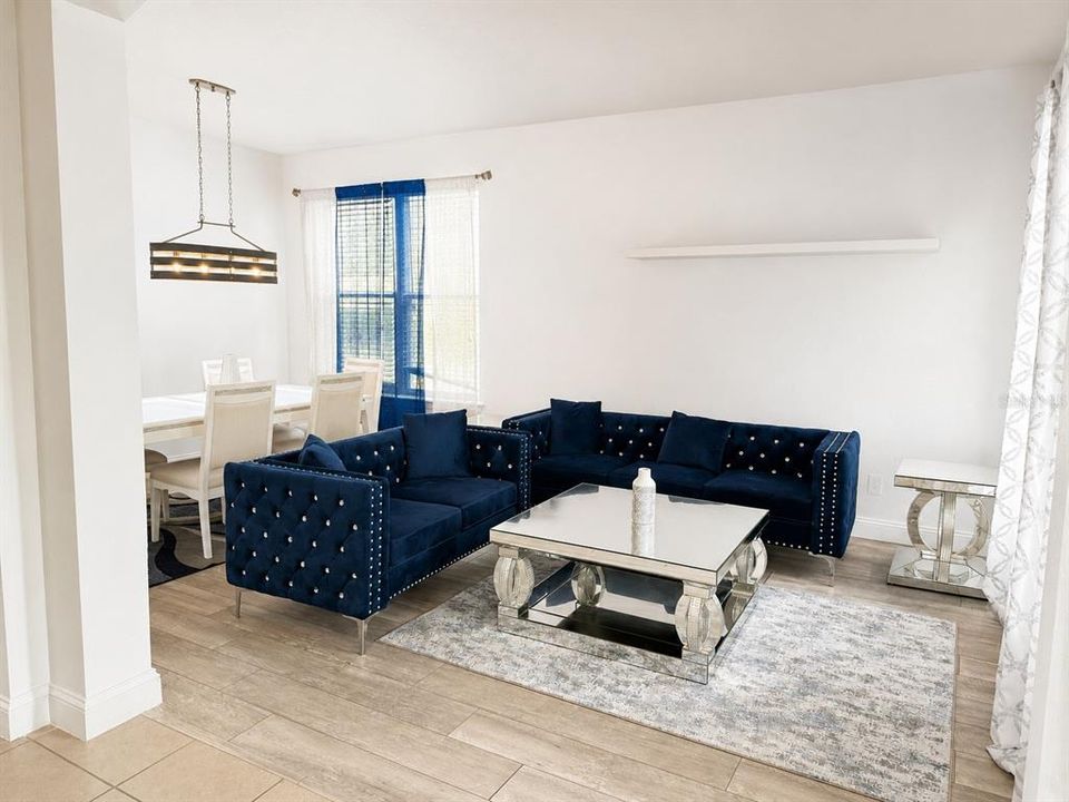 For Sale: $589,000 (6 beds, 3 baths, 3056 Square Feet)