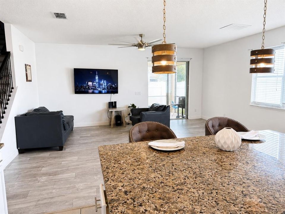 For Sale: $589,000 (6 beds, 3 baths, 3056 Square Feet)