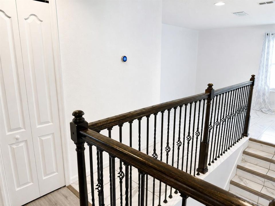 For Sale: $589,000 (6 beds, 3 baths, 3056 Square Feet)