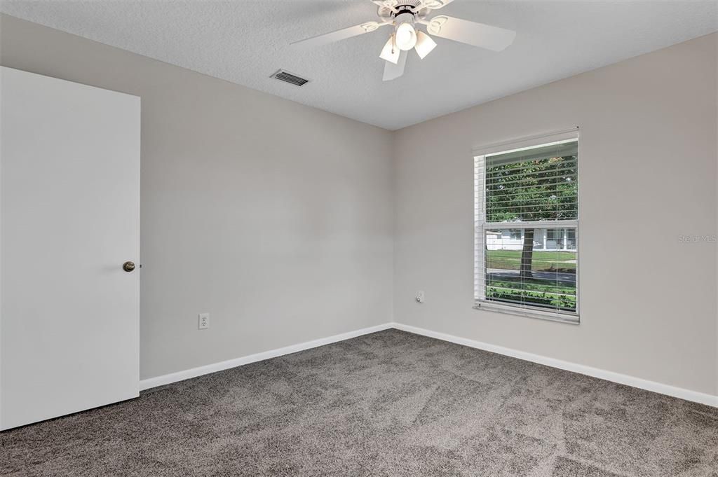 For Sale: $579,900 (4 beds, 2 baths, 2152 Square Feet)