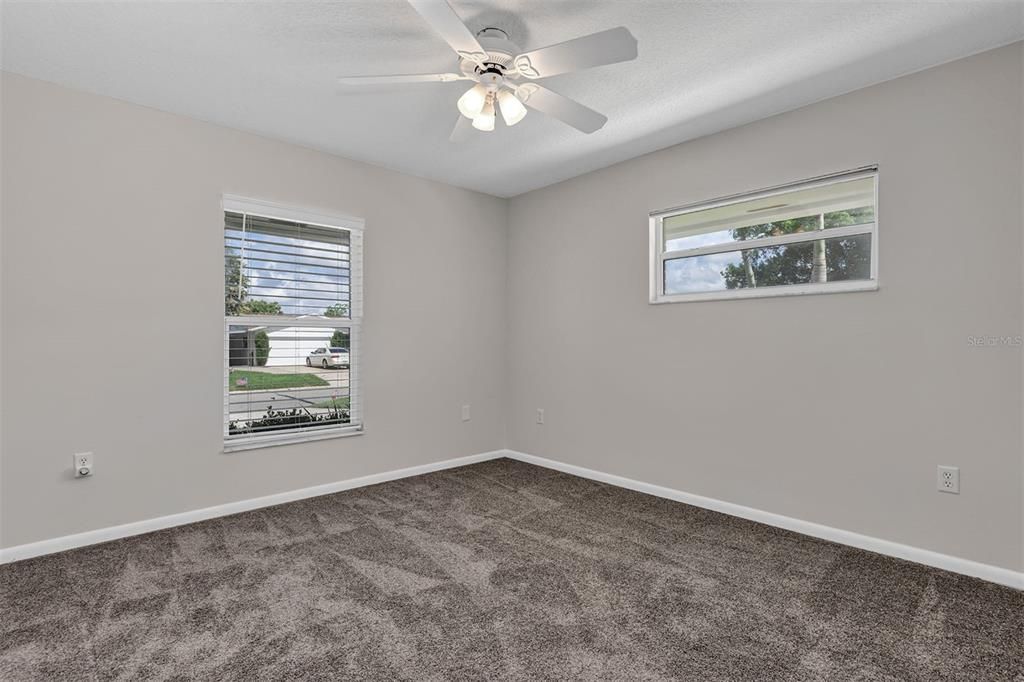 For Sale: $579,900 (4 beds, 2 baths, 2152 Square Feet)