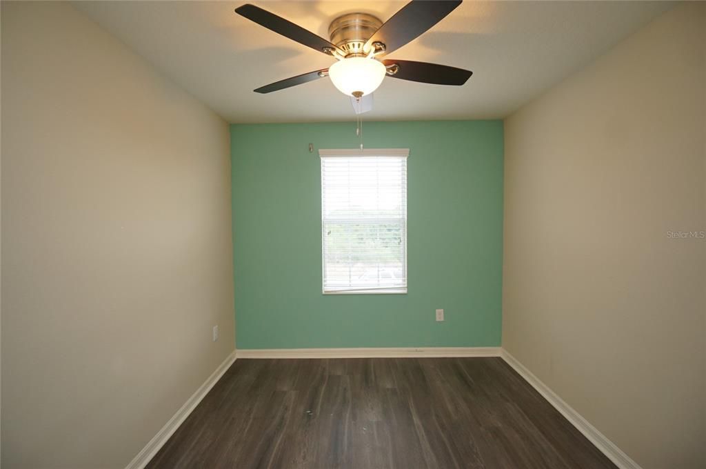 For Rent: $2,100 (3 beds, 2 baths, 1400 Square Feet)