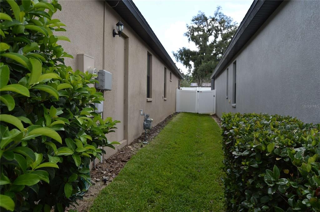 En Venta: $399,999 (3 camas, 2 baños, 2080 Pies cuadrados)
