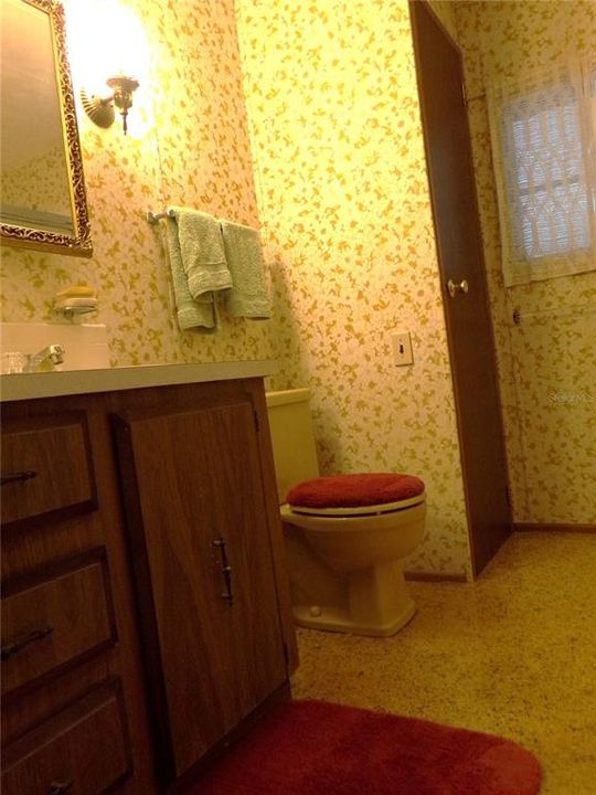 На продажу: $235,000 (2 спален, 2 ванн, 1104 Квадратных фут)