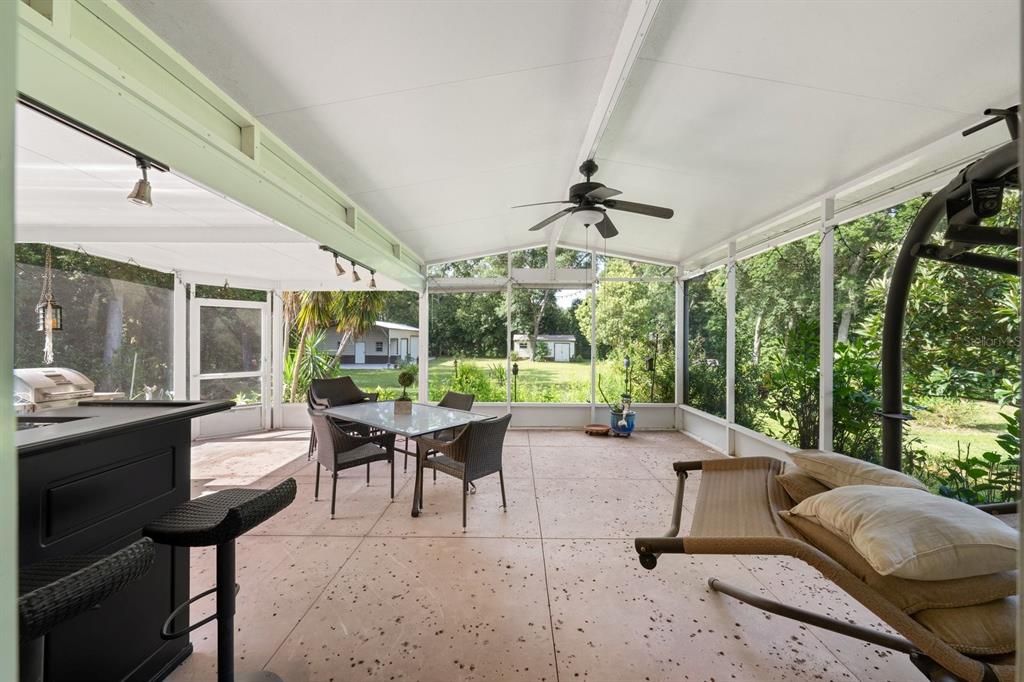 For Sale: $649,000 (4 beds, 2 baths, 2224 Square Feet)