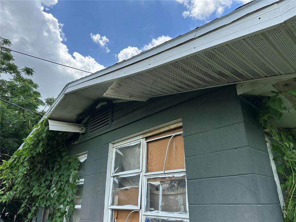 En Venta: $74,990 (3 camas, 1 baños, 1143 Pies cuadrados)