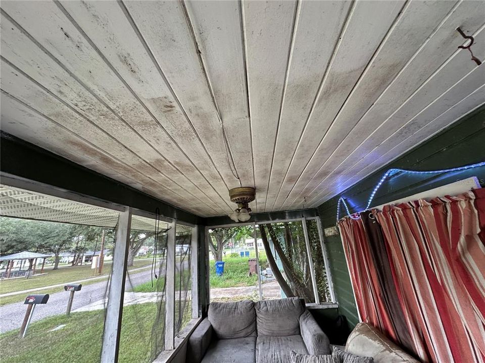 En Venta: $74,990 (3 camas, 1 baños, 1143 Pies cuadrados)