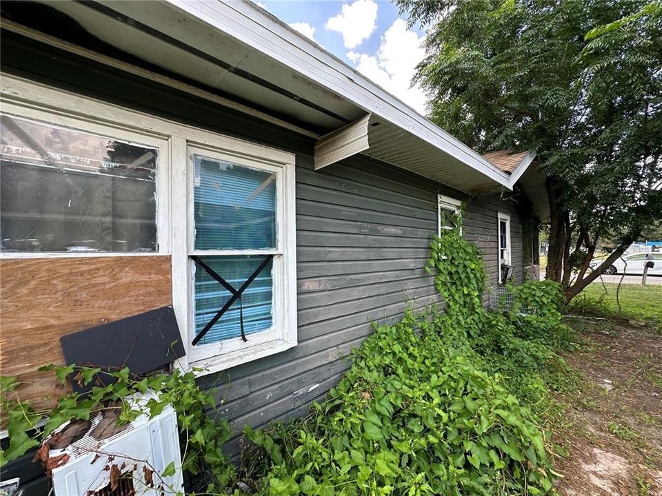 En Venta: $74,990 (3 camas, 1 baños, 1143 Pies cuadrados)