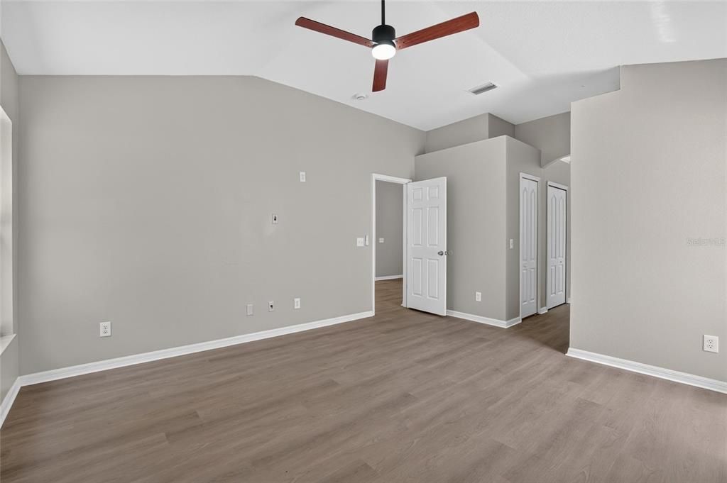 En Venta: $349,000 (3 camas, 2 baños, 1583 Pies cuadrados)