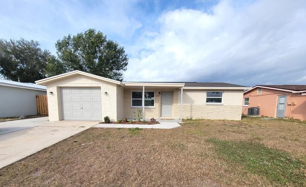 Recientemente alquilado: $1,595 (3 camas, 1 baños, 976 Pies cuadrados)