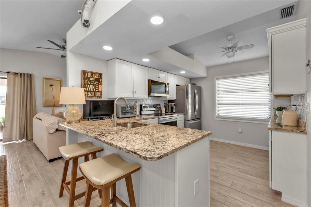 For Sale: $329,000 (3 beds, 2 baths, 1493 Square Feet)