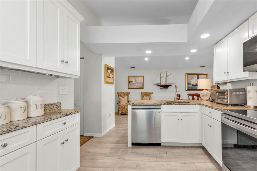 For Sale: $329,000 (3 beds, 2 baths, 1493 Square Feet)