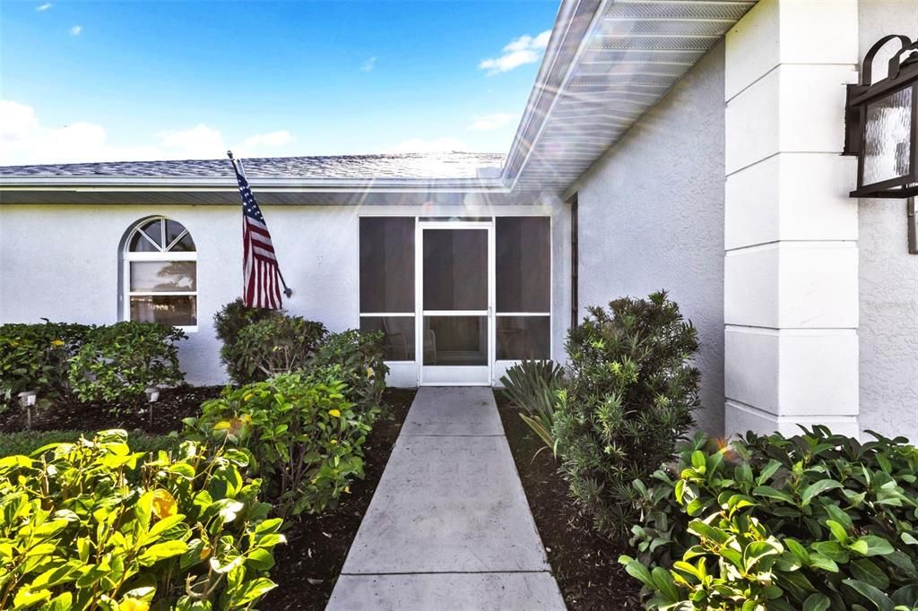For Sale: $329,000 (3 beds, 2 baths, 1493 Square Feet)