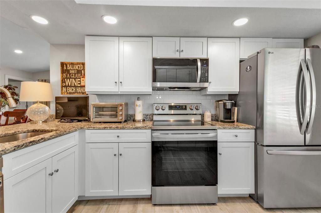 For Sale: $329,000 (3 beds, 2 baths, 1493 Square Feet)