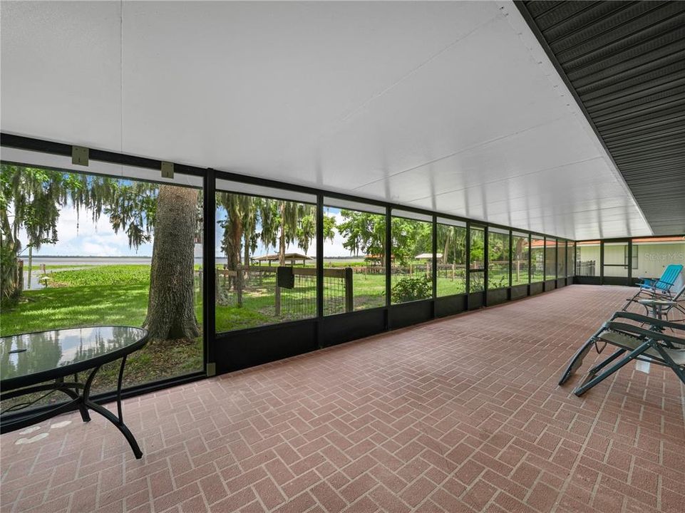For Sale: $465,000 (3 beds, 2 baths, 1860 Square Feet)
