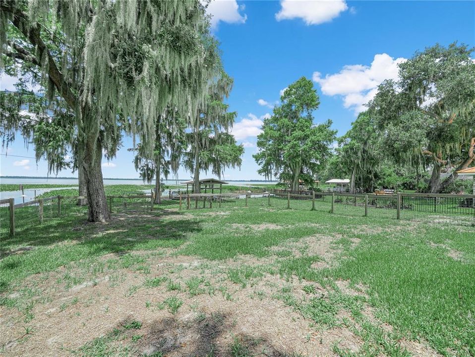 For Sale: $465,000 (3 beds, 2 baths, 1860 Square Feet)