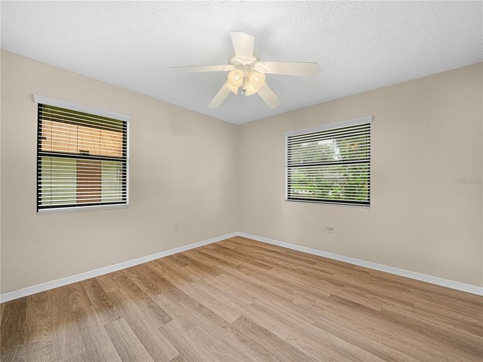 For Sale: $465,000 (3 beds, 2 baths, 1860 Square Feet)