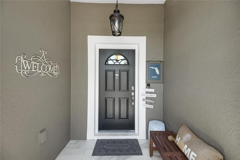 En Venta: $330,000 (4 camas, 2 baños, 1864 Pies cuadrados)