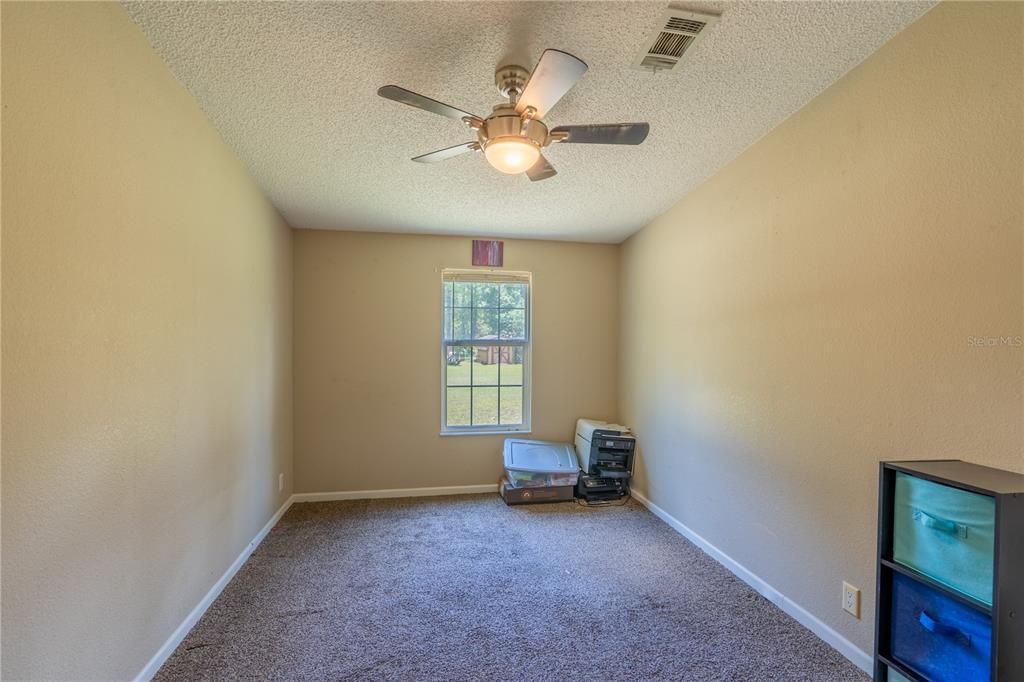 For Sale: $295,000 (3 beds, 2 baths, 1512 Square Feet)