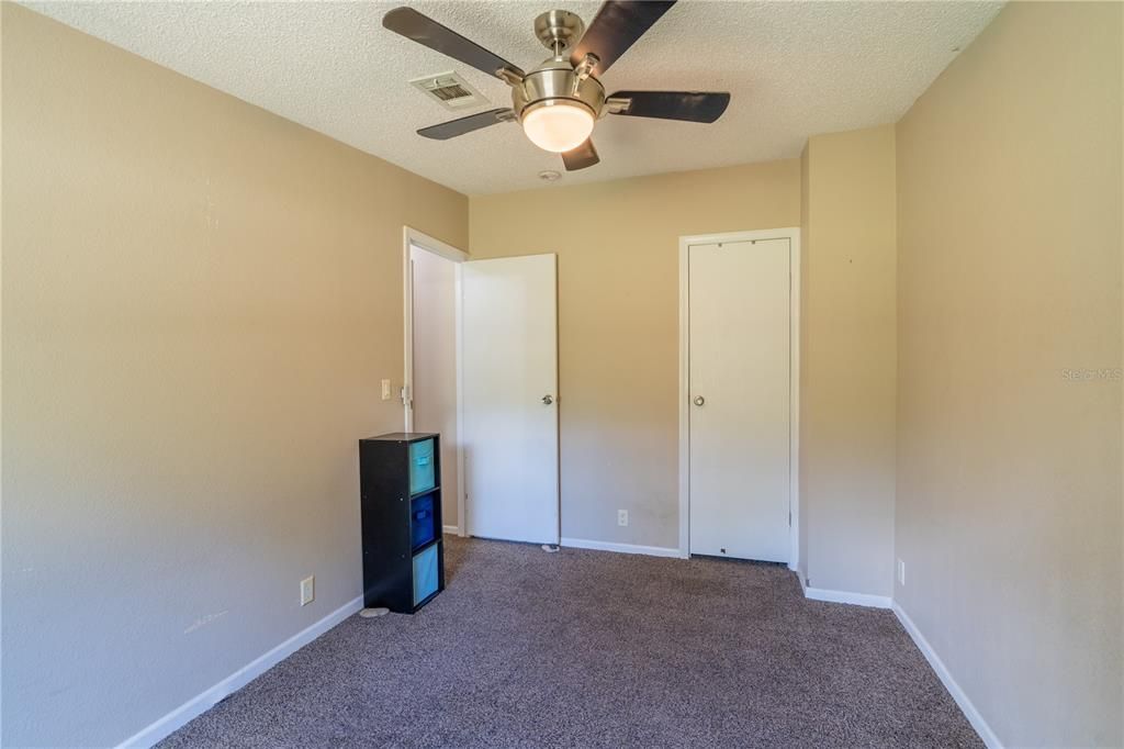 For Sale: $295,000 (3 beds, 2 baths, 1512 Square Feet)