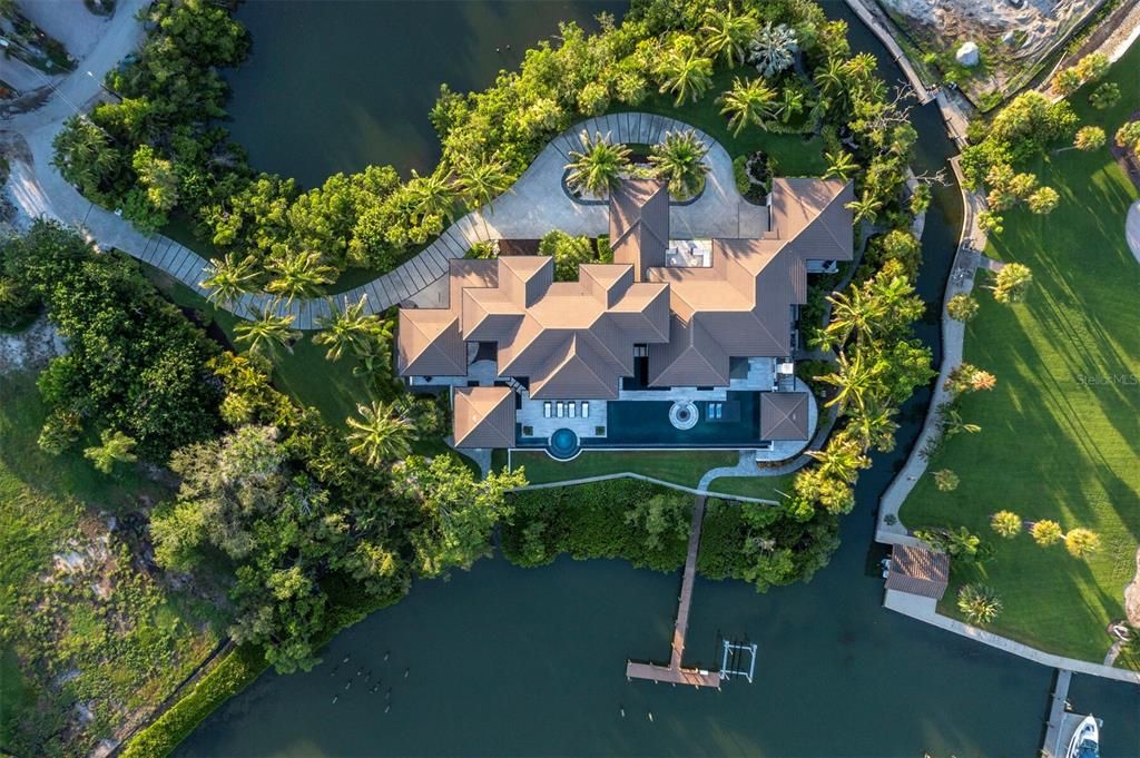 For Sale: $17,650,000 (4 beds, 4 baths, 8138 Square Feet)