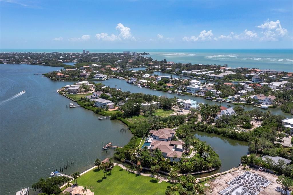 For Sale: $17,650,000 (4 beds, 4 baths, 8138 Square Feet)