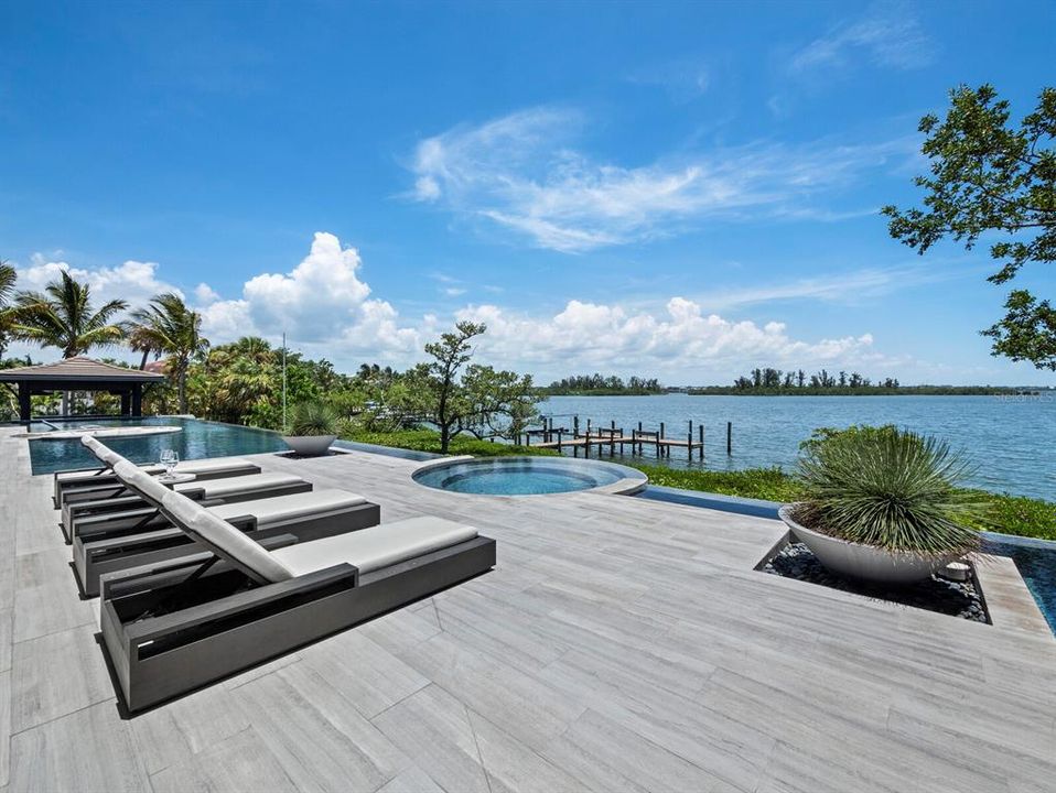 For Sale: $17,650,000 (4 beds, 4 baths, 8138 Square Feet)