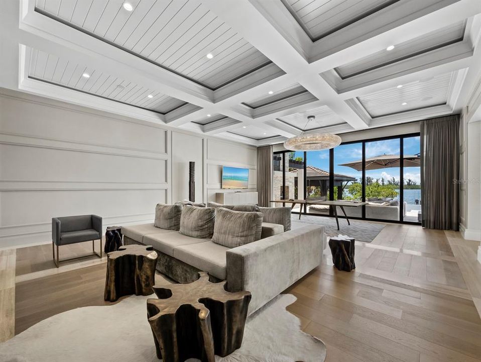 For Sale: $17,650,000 (4 beds, 4 baths, 8138 Square Feet)