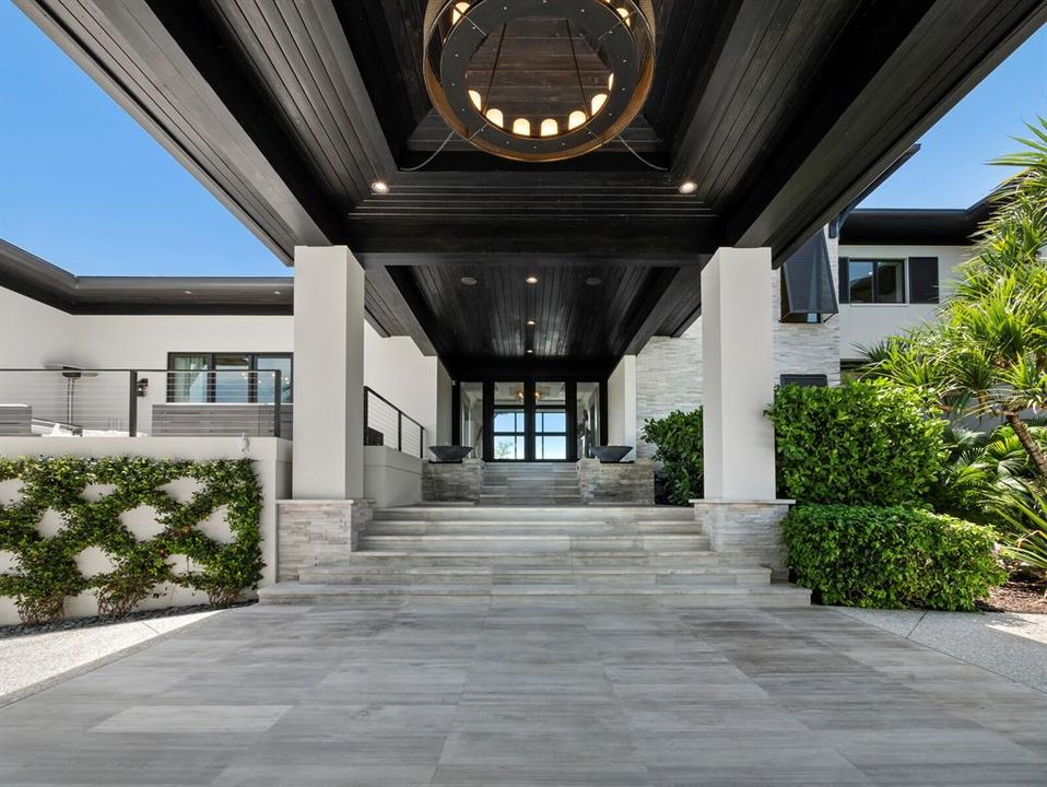 For Sale: $17,650,000 (4 beds, 4 baths, 8138 Square Feet)