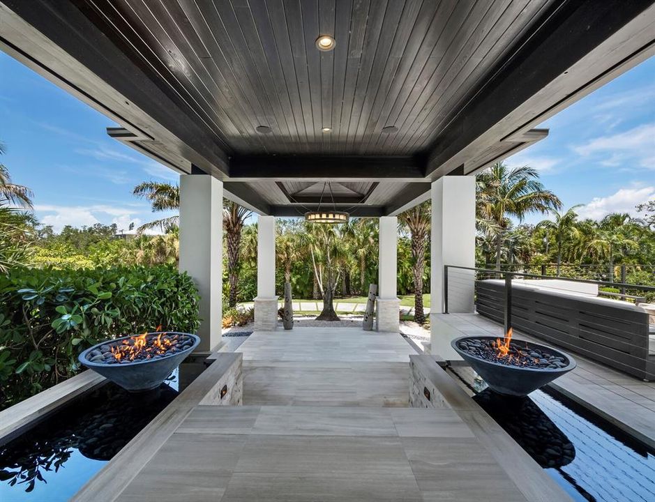 For Sale: $17,650,000 (4 beds, 4 baths, 8138 Square Feet)