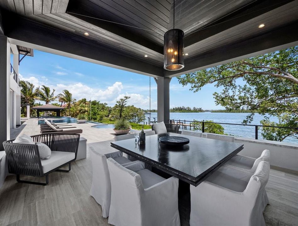 For Sale: $17,650,000 (4 beds, 4 baths, 8138 Square Feet)