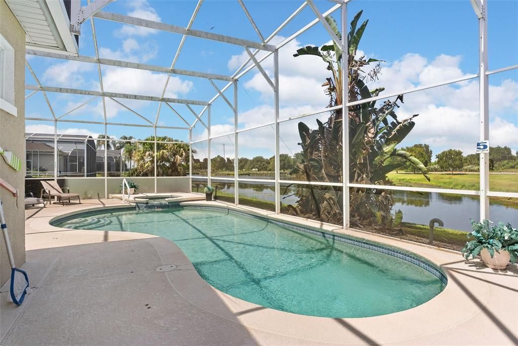 For Sale: $580,000 (4 beds, 3 baths, 2560 Square Feet)