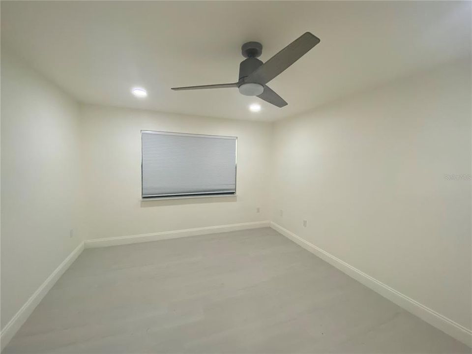 For Rent: $1,395 (1 beds, 1 baths, 660 Square Feet)