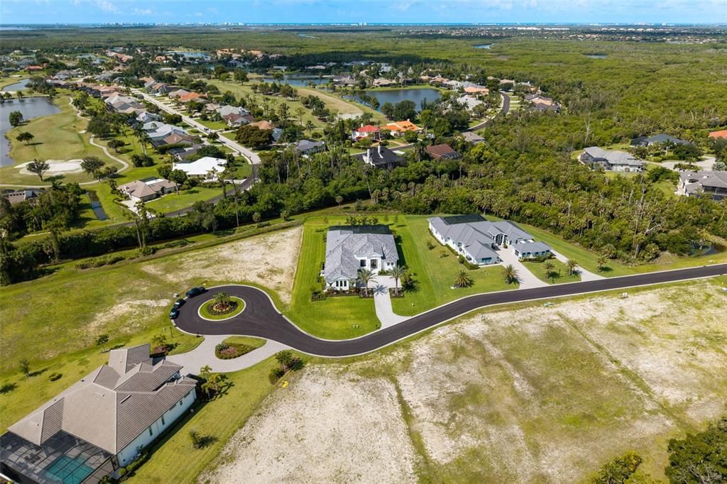 На продажу: $3,499,000 (4 спален, 4 ванн, 3768 Квадратных фут)