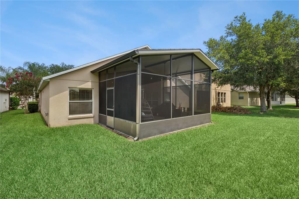 En Venta: $575,000 (4 camas, 3 baños, 1956 Pies cuadrados)