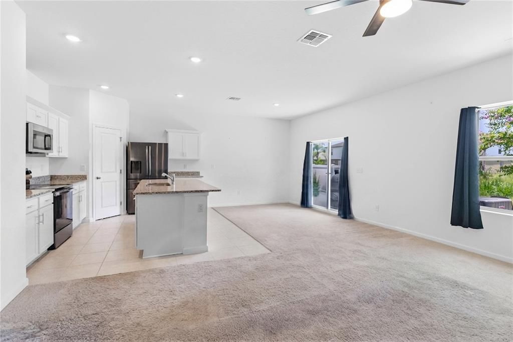 For Sale: $465,000 (5 beds, 3 baths, 2260 Square Feet)