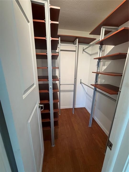 В аренду: $2,495 (3 спален, 2 ванн, 1560 Квадратных фут)