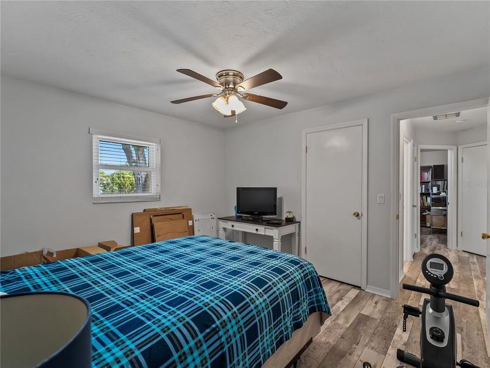 For Sale: $449,000 (3 beds, 2 baths, 1786 Square Feet)