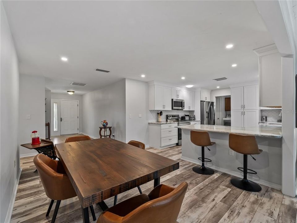 For Sale: $449,000 (3 beds, 2 baths, 1786 Square Feet)