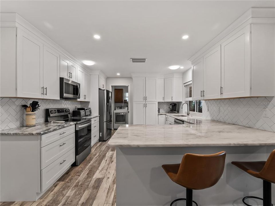 For Sale: $449,000 (3 beds, 2 baths, 1786 Square Feet)