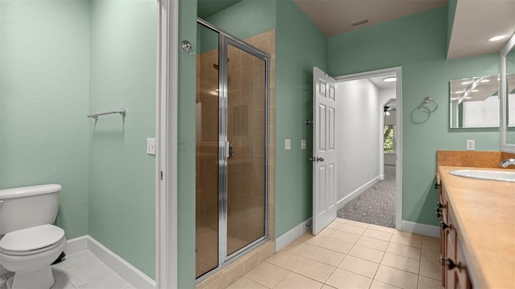 待售: $354,999 (3 贝兹, 3 浴室, 2429 平方英尺)