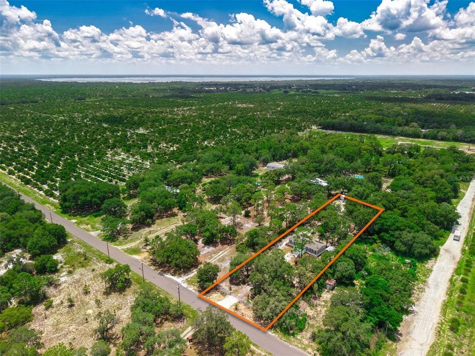 For Sale: $300,000 (4 beds, 2 baths, 1404 Square Feet)