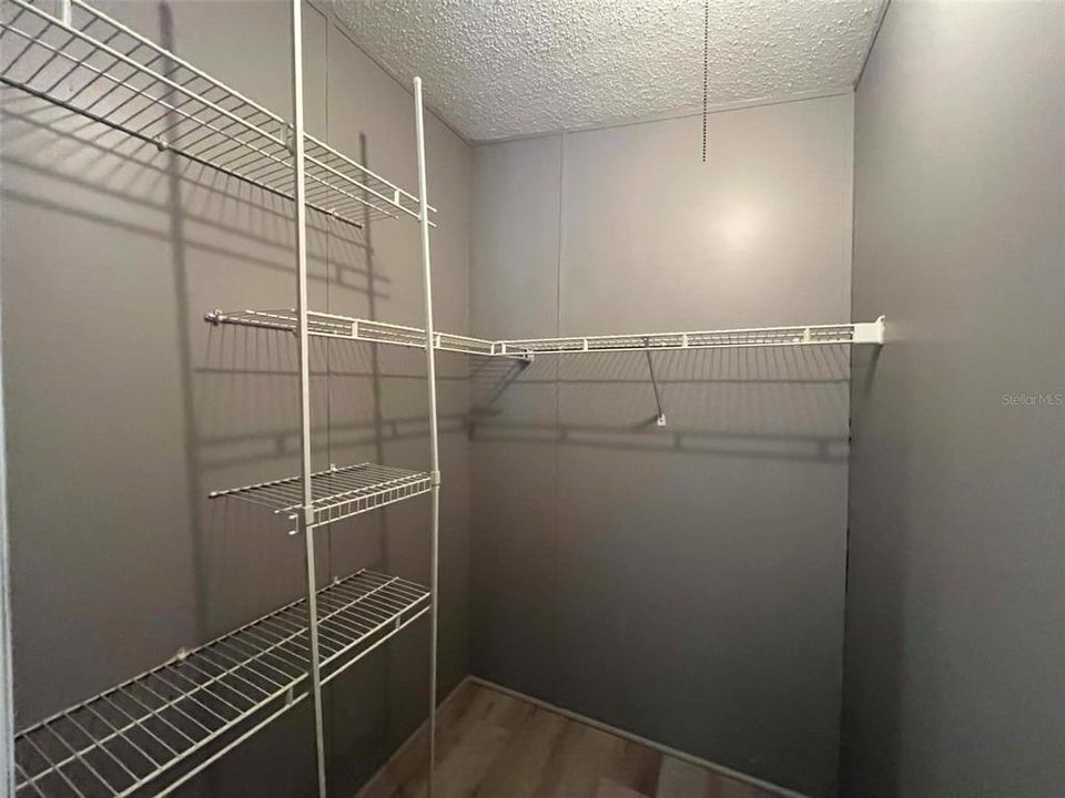 На продажу: $300,000 (3 спален, 2 ванн, 1750 Квадратных фут)