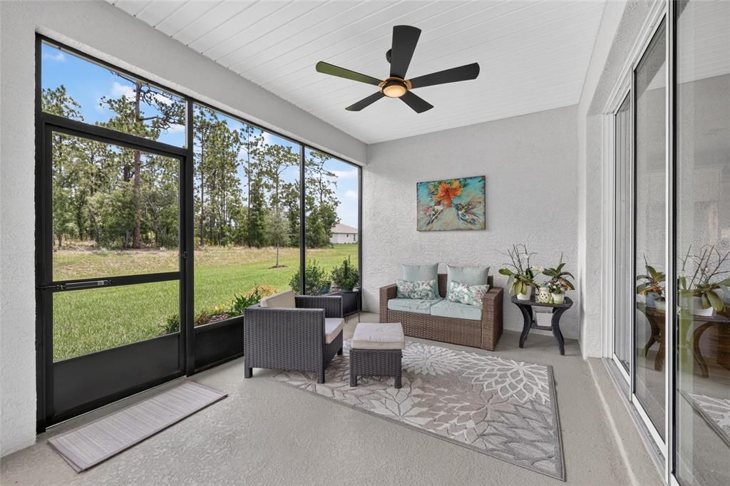 For Sale: $412,000 (2 beds, 2 baths, 1703 Square Feet)