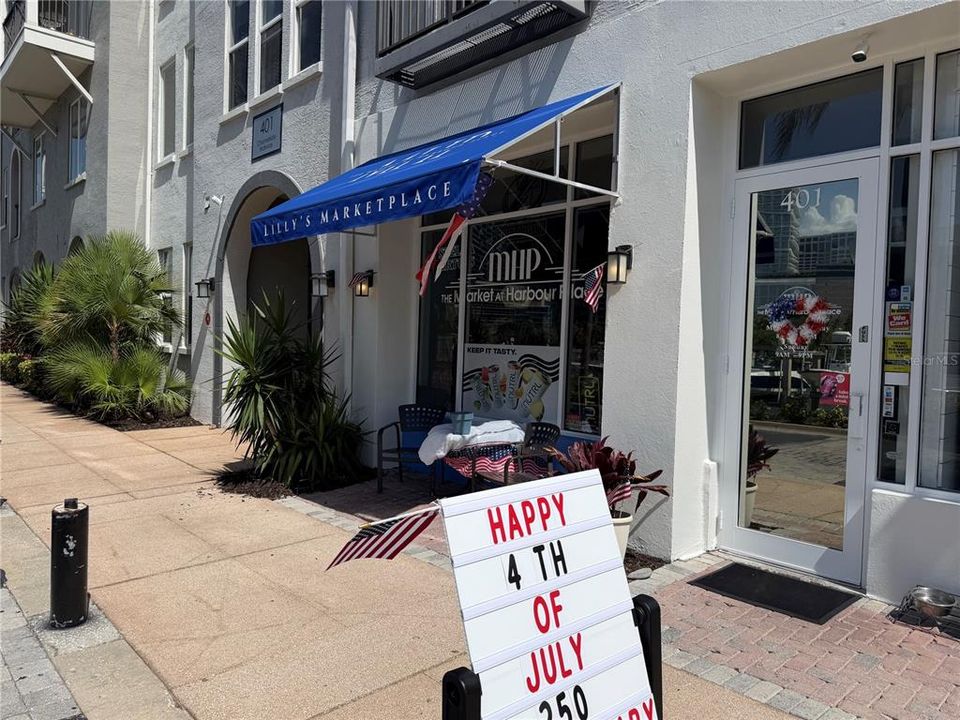 На продажу: $450,000 (2 спален, 2 ванн, 1274 Квадратных фут)