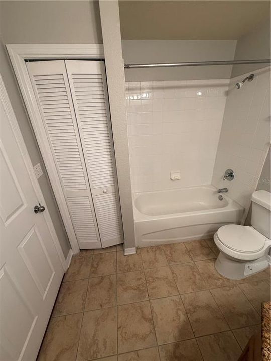 На продажу: $450,000 (2 спален, 2 ванн, 1274 Квадратных фут)