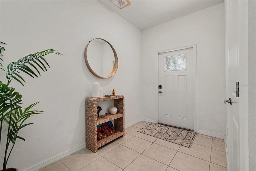 En Venta: $287,000 (2 camas, 3 baños, 1541 Pies cuadrados)