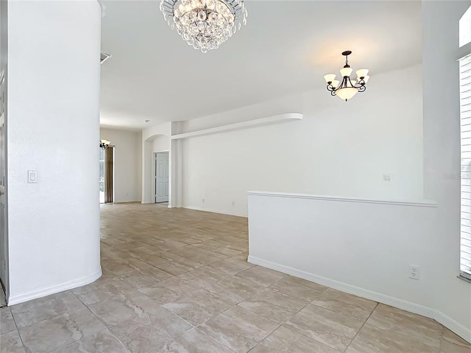 На продажу: $425,000 (4 спален, 3 ванн, 2416 Квадратных фут)