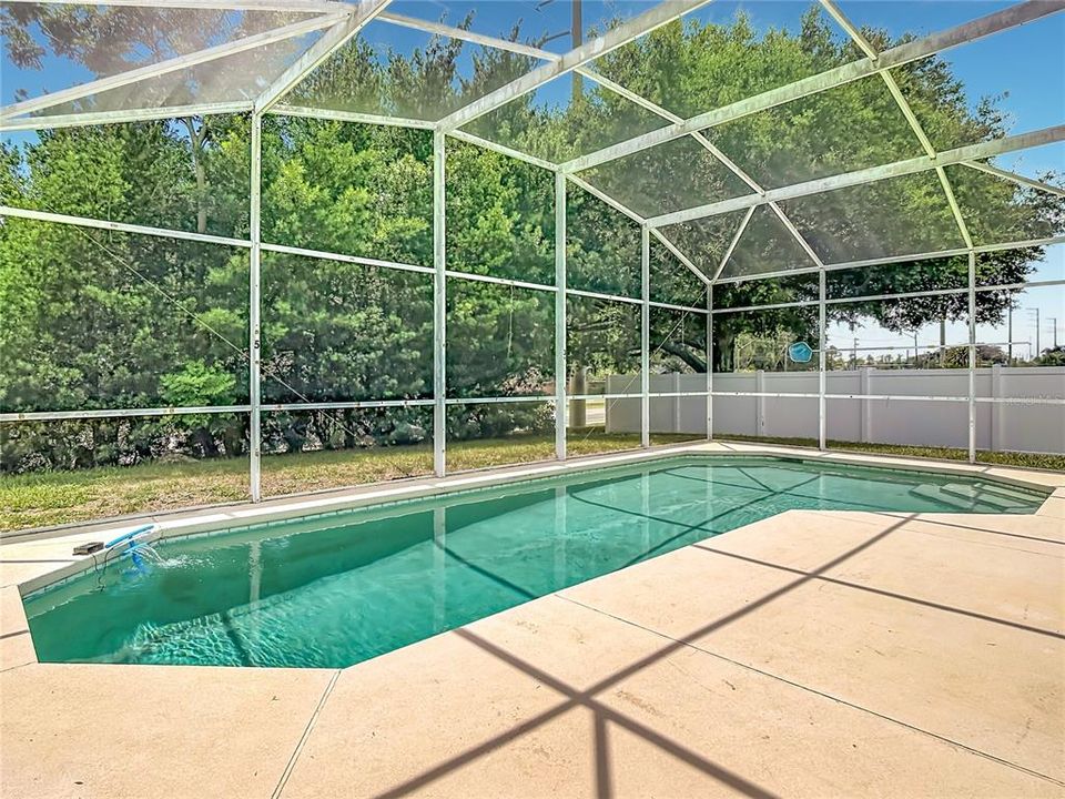 На продажу: $425,000 (4 спален, 3 ванн, 2416 Квадратных фут)