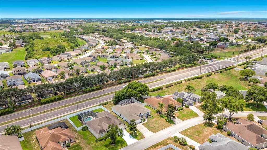 На продажу: $425,000 (4 спален, 3 ванн, 2416 Квадратных фут)